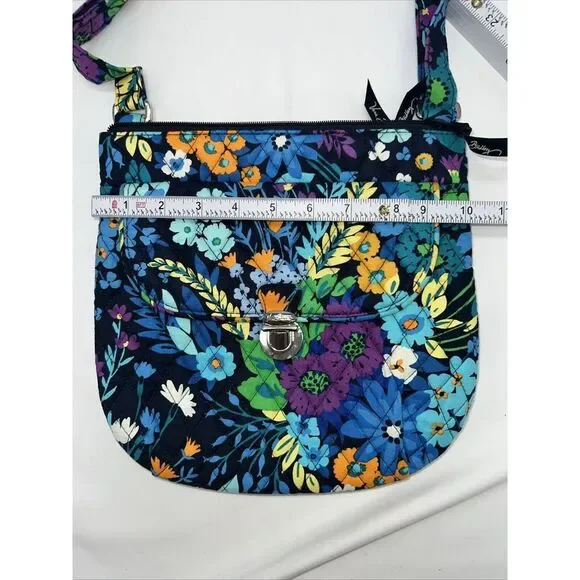Rare Vera Bradley Floral Crossbody Purse with Front Clasp Back Pocket Zip - Picture 7 of 7